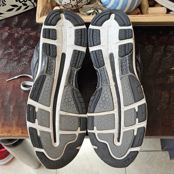 ASICS Men’s Gel Nimbus 20 Running Shoes, Gray/Black, Sz 13 - Picture 6 of 16